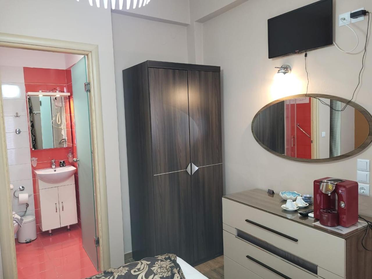 Paraskevi'S Luxury Studios Парга Екстер'єр фото